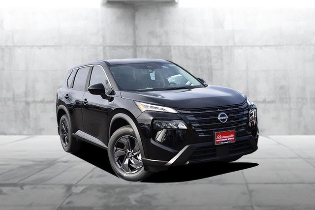 Nissan Rogue Vehicle Image 02