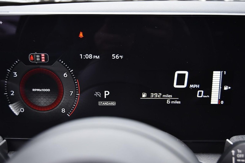 Nissan Kicks Vehicle Image 12