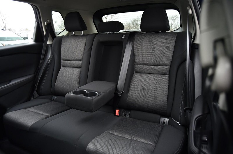 Nissan Rogue Vehicle Image 21