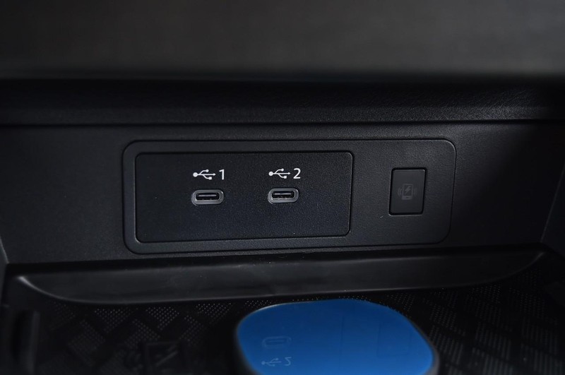 Nissan Murano Vehicle Image 21