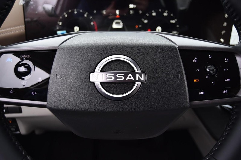 Nissan Murano Vehicle Image 23