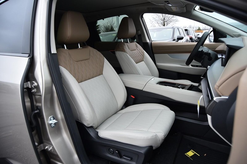 Nissan Murano Vehicle Image 25