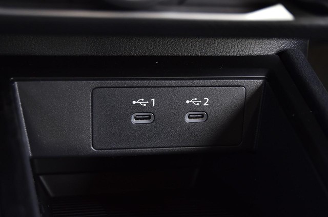 Nissan Kicks Vehicle Image 17