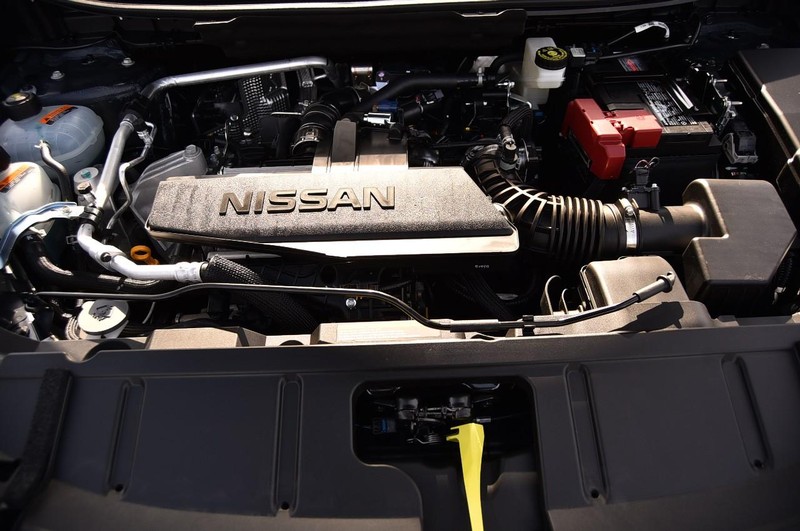 Nissan Rogue Vehicle Image 26