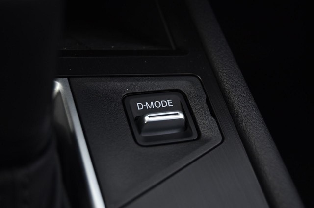 Nissan Kicks Vehicle Image 19