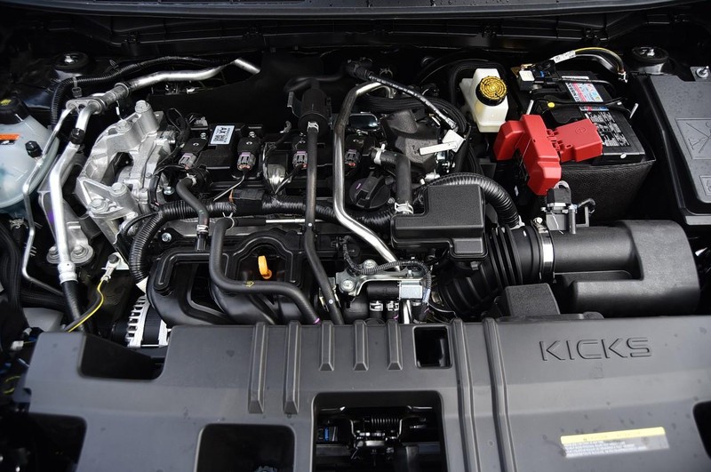 Nissan Kicks Vehicle Full-screen Gallery Image 25