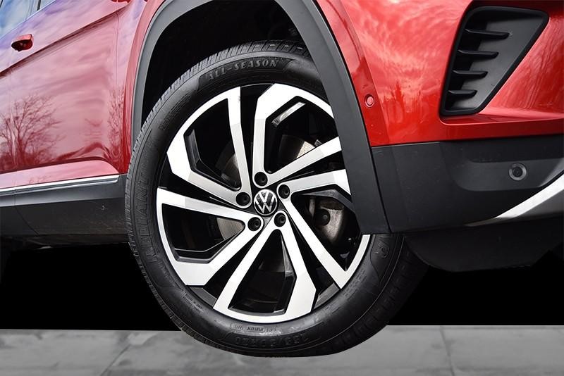 Volkswagen Atlas Vehicle Image 03