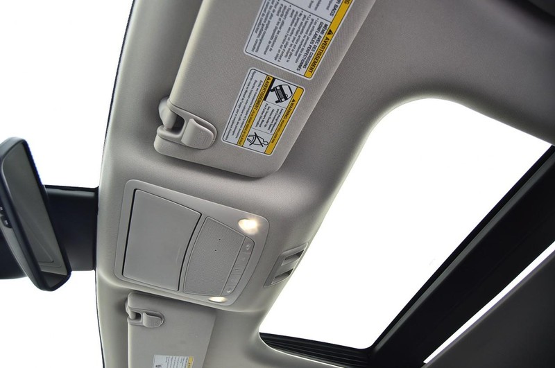 Nissan Murano Vehicle Image 26