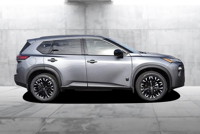 Nissan Rogue Vehicle Image 05