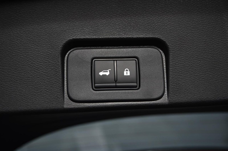 Nissan Rogue Vehicle Image 29
