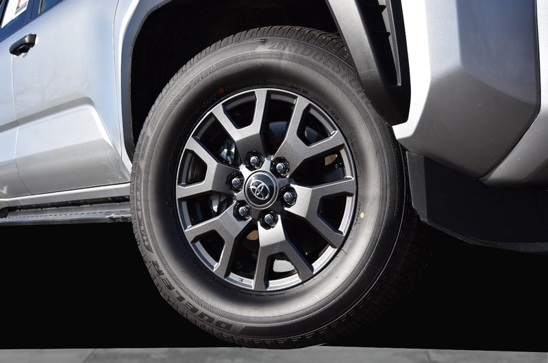 Toyota 4Runner Vehicle Image 03