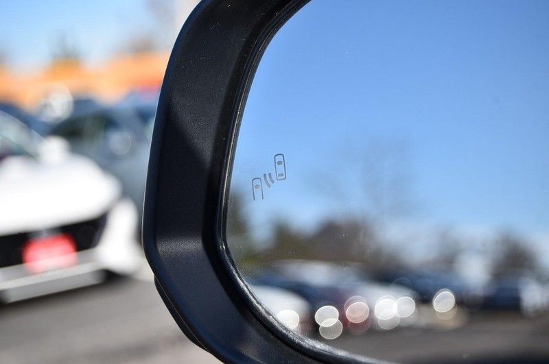 Toyota 4Runner Vehicle Image 10