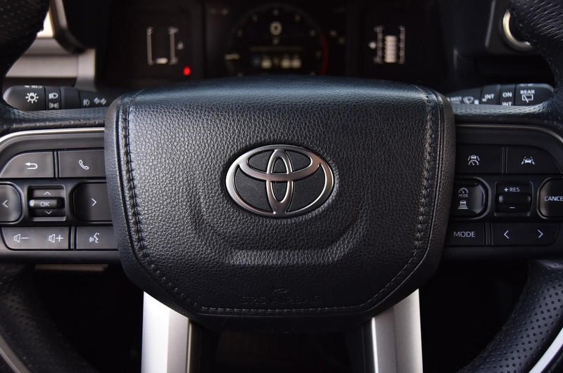 Toyota 4Runner Vehicle Image 20