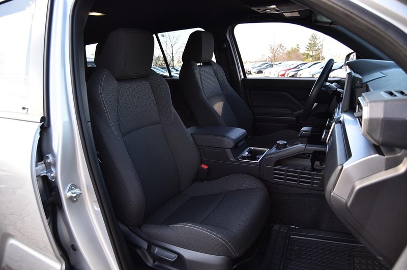 Toyota 4Runner Vehicle Image 22