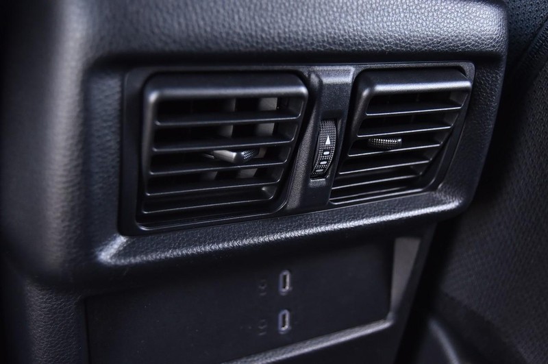 Toyota 4Runner Vehicle Image 24