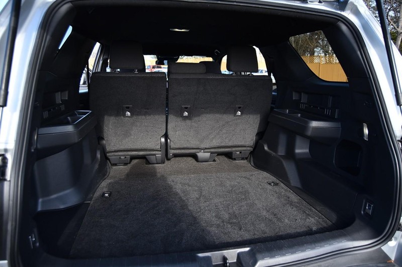 Toyota 4Runner Vehicle Image 25