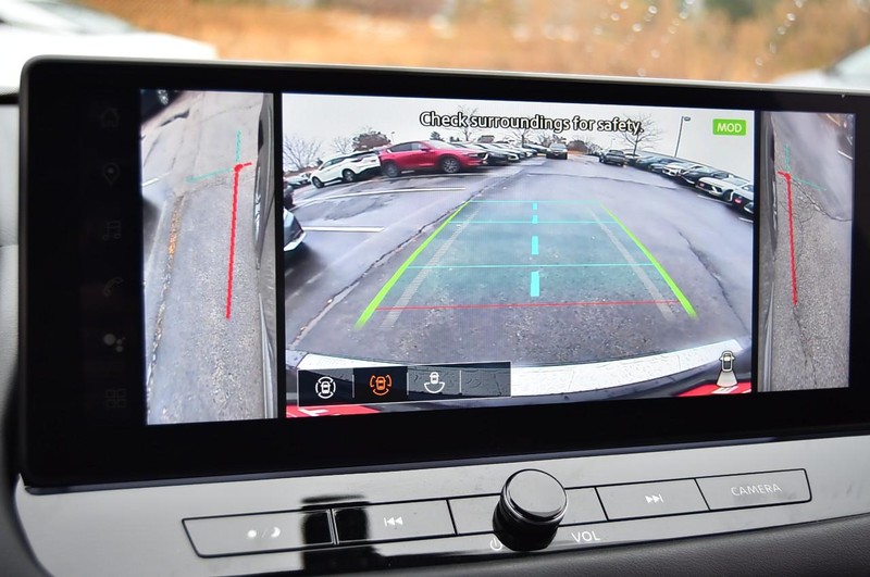 Nissan Rogue Vehicle Image 14