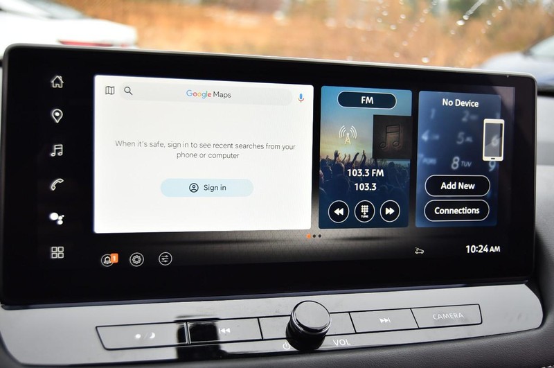 Nissan Rogue Vehicle Image 18