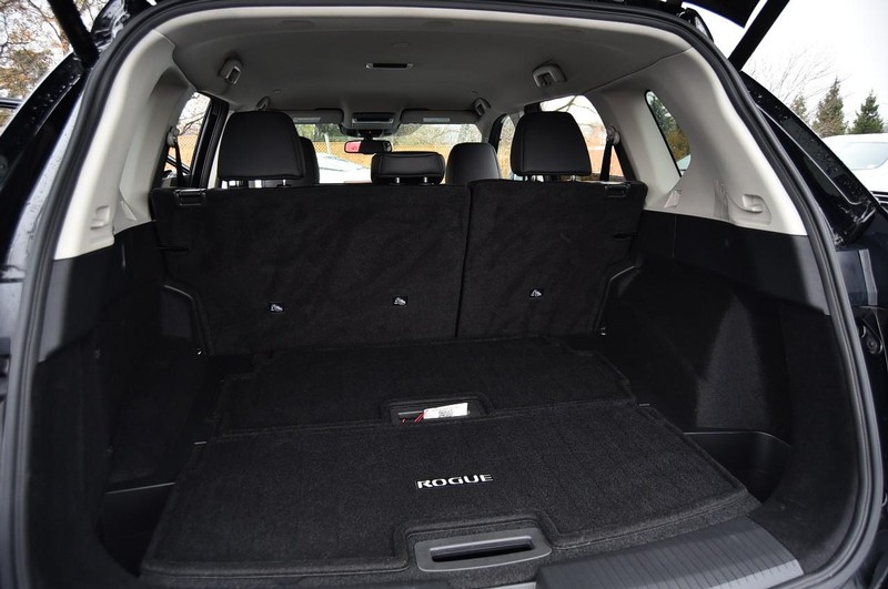Nissan Rogue Vehicle Image 28