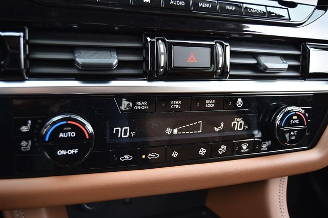 Nissan Pathfinder Vehicle Image 20