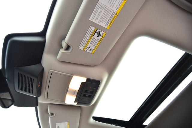 Nissan Pathfinder Vehicle Image 26