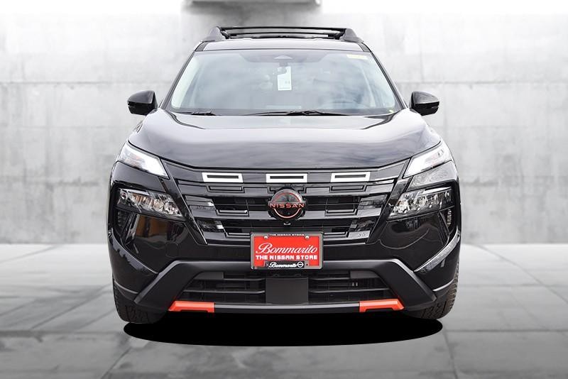 Nissan Rogue Vehicle Image 04