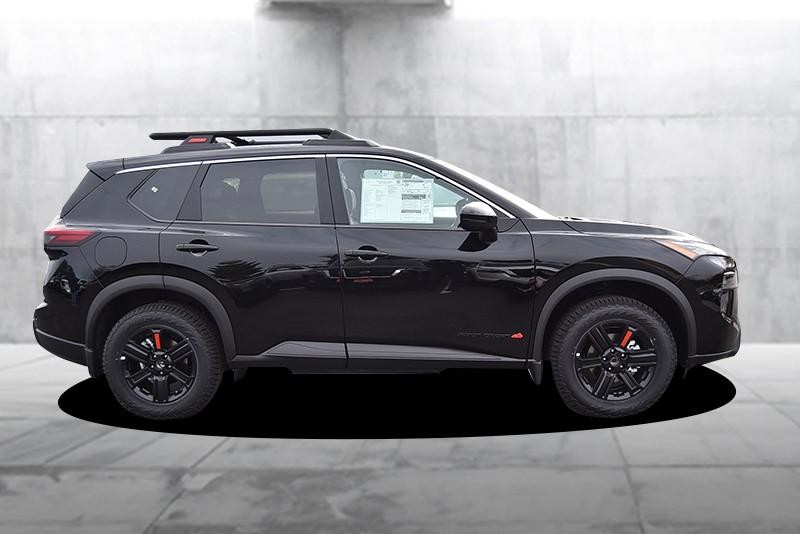 Nissan Rogue Vehicle Image 05