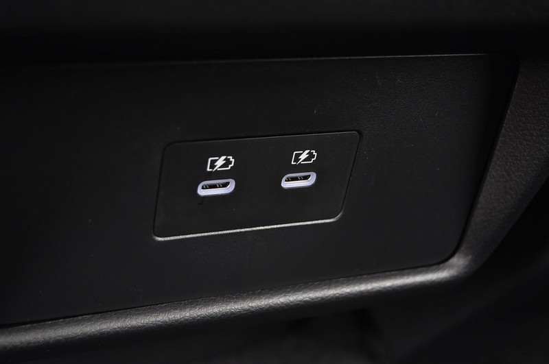 Nissan Rogue Vehicle Image 27