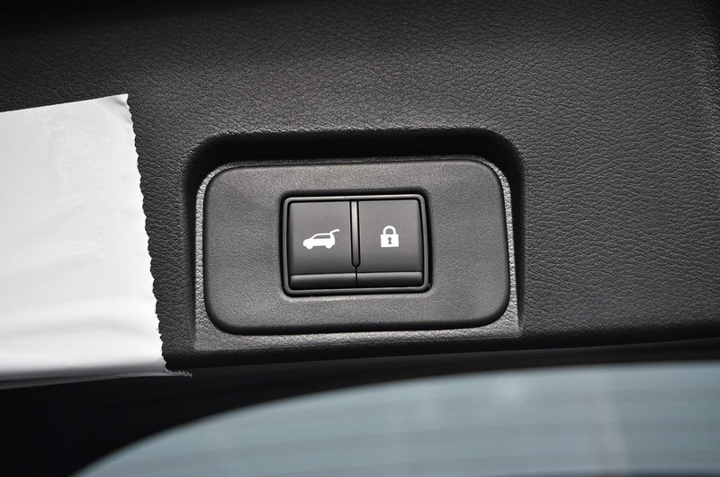 Nissan Rogue Vehicle Image 29