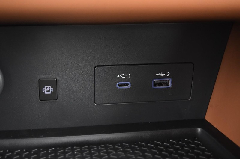 Nissan Pathfinder Vehicle Image 21