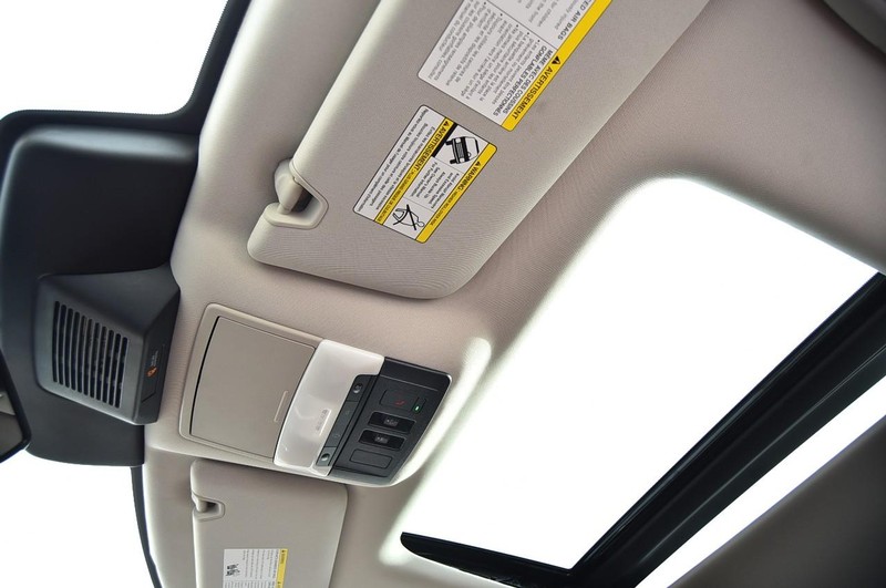 Nissan Pathfinder Vehicle Image 26