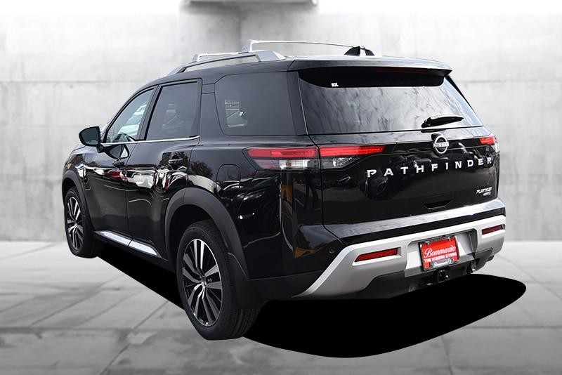 Nissan Pathfinder Vehicle Image 07