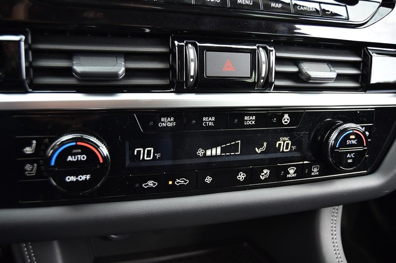 Nissan Pathfinder Vehicle Image 20