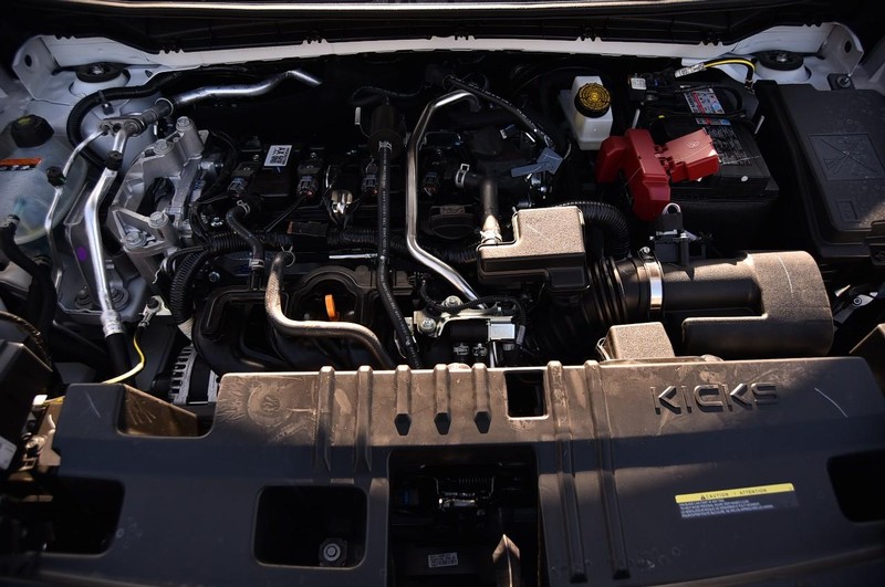 Nissan Kicks Vehicle Image 25