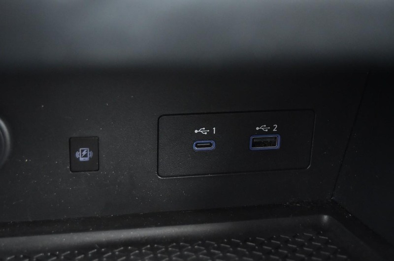 Nissan Pathfinder Vehicle Image 20