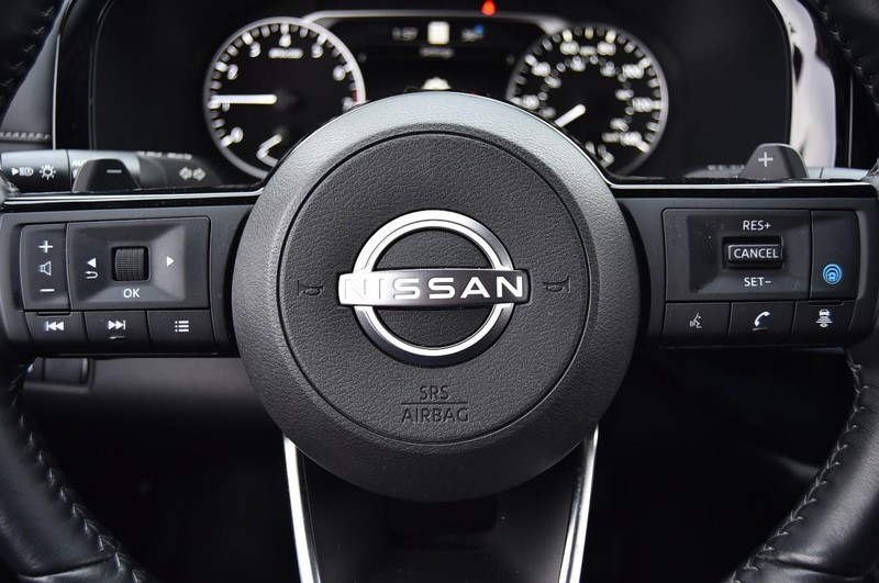 Nissan Pathfinder Vehicle Image 22