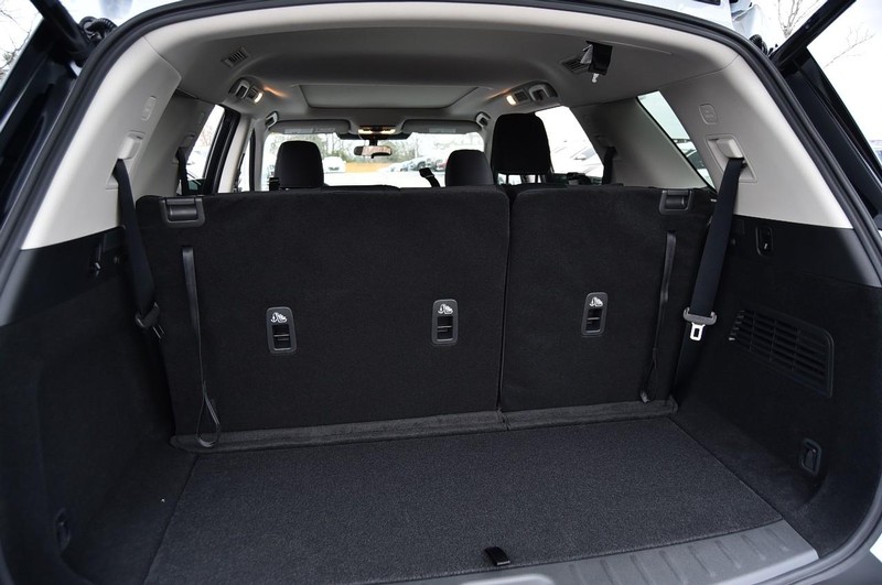 Nissan Pathfinder Vehicle Image 27