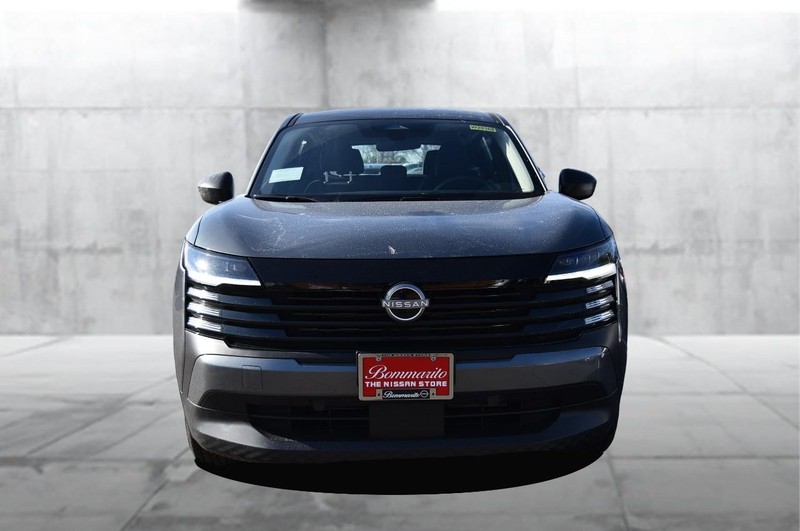 Nissan Kicks Vehicle Image 04