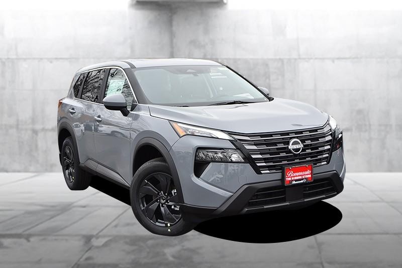 Nissan Rogue Vehicle Image 02