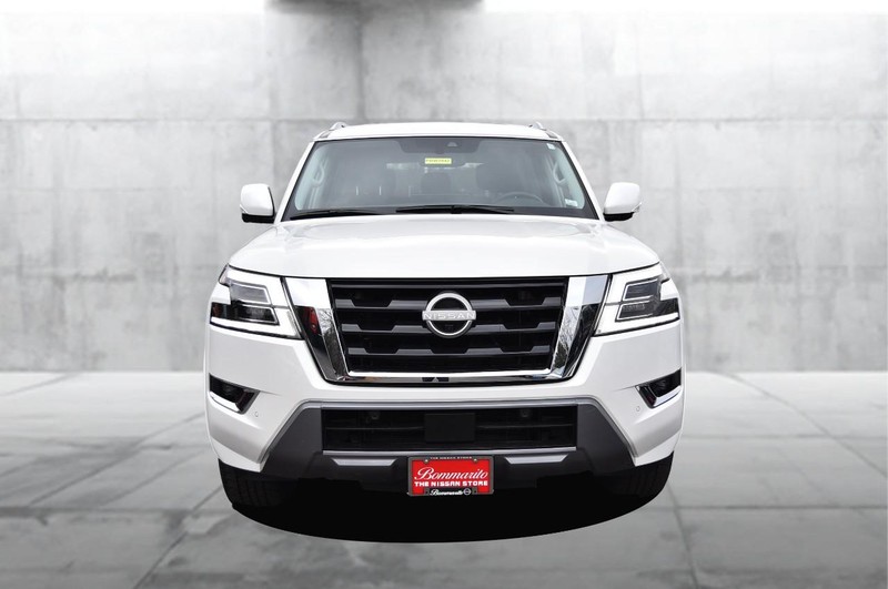 Nissan Armada Vehicle Image 04