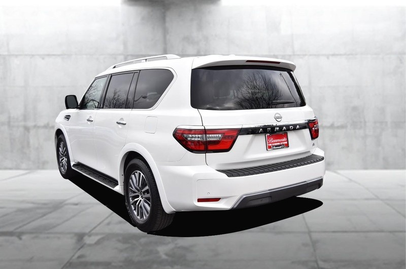Nissan Armada Vehicle Image 07