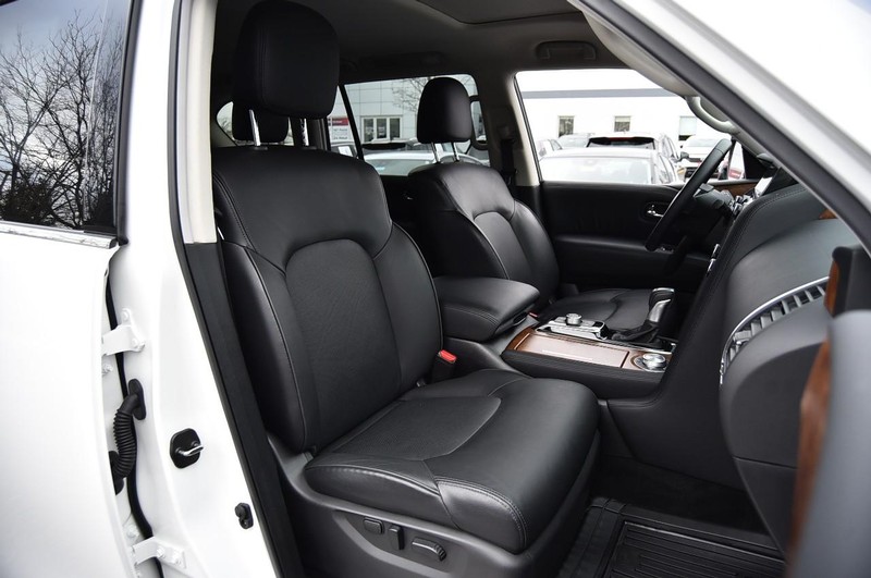 Nissan Armada Vehicle Image 27