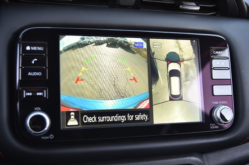 Nissan Kicks Vehicle Image 12