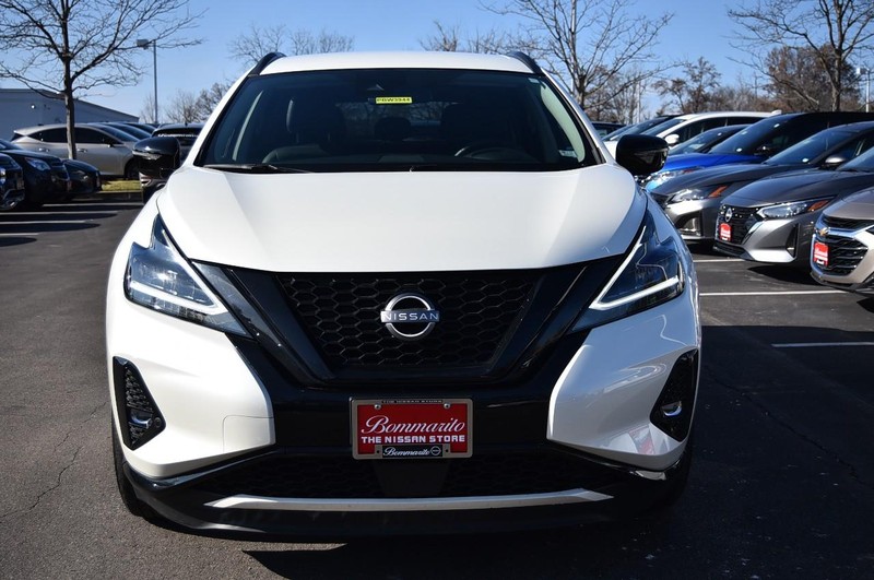 Nissan Murano Vehicle Image 04