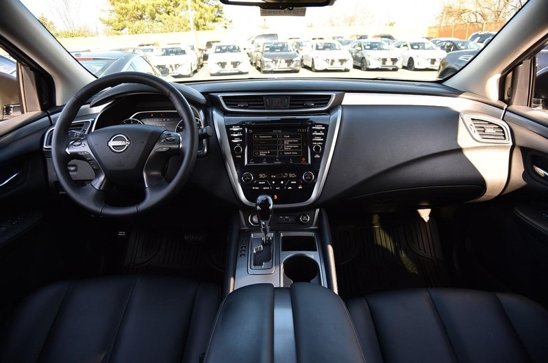 Nissan Murano Vehicle Image 08