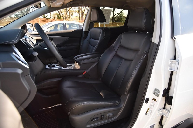 Nissan Murano Vehicle Image 20