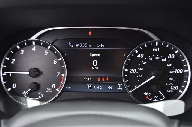 Nissan Frontier Vehicle Image 13