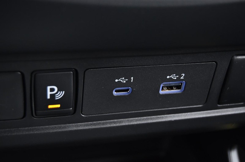 Nissan Frontier Vehicle Image 17