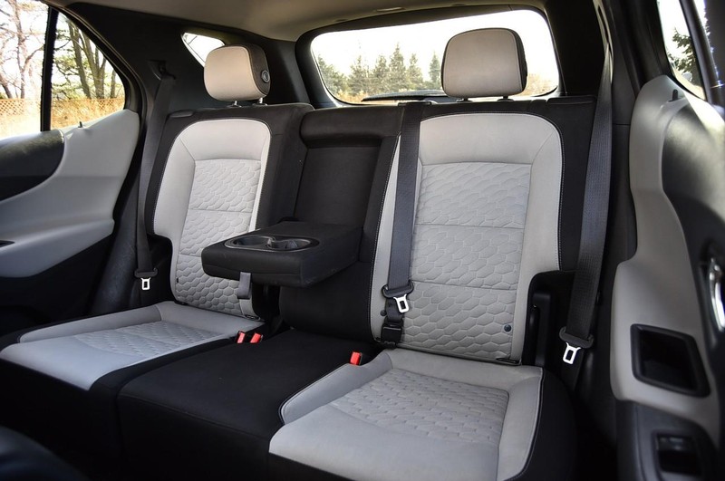 Chevrolet Equinox Vehicle Image 20