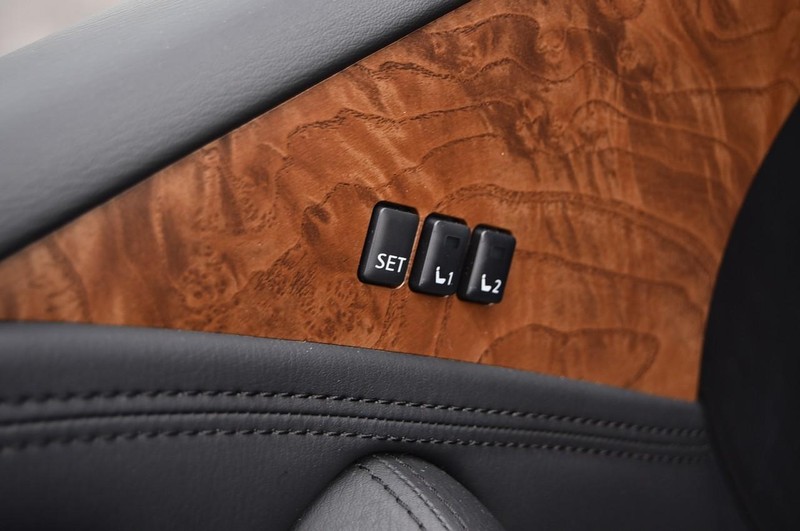 Nissan Armada Vehicle Image 10